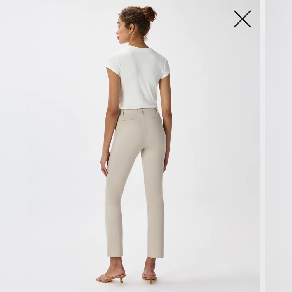 Quince Ultra-Stretch Ponte Straight Leg Pants in Ecru, size XS, 30” inseam - Picture 4 of 9